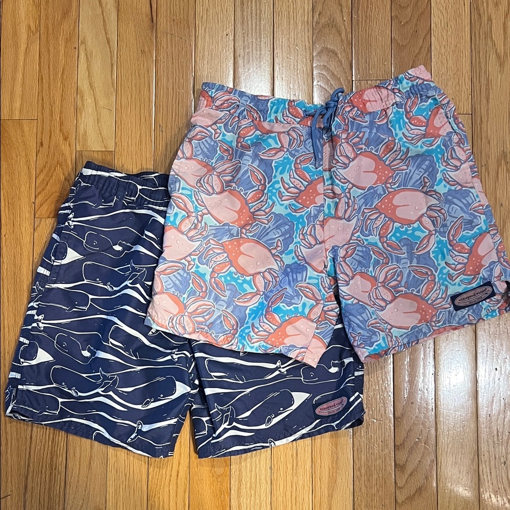 Vineyard Vines Navy Whale and Pink Crab youth Swim Shorts. Size 8-10